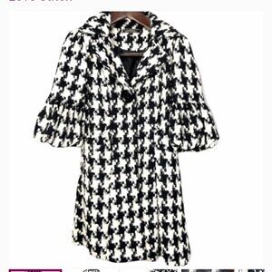 Houndstooth Coat - Size Small